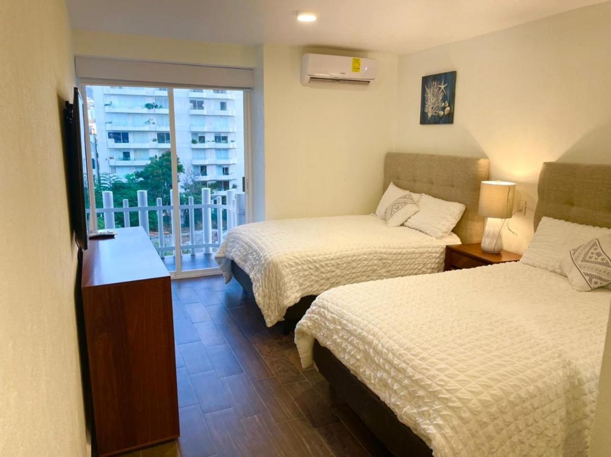 Sky Inn Acapulco Y Condominio Mediterrane Ngoại thất bức ảnh