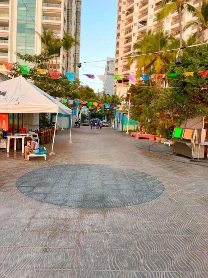 Sky Inn Acapulco Y Condominio Mediterrane Ngoại thất bức ảnh