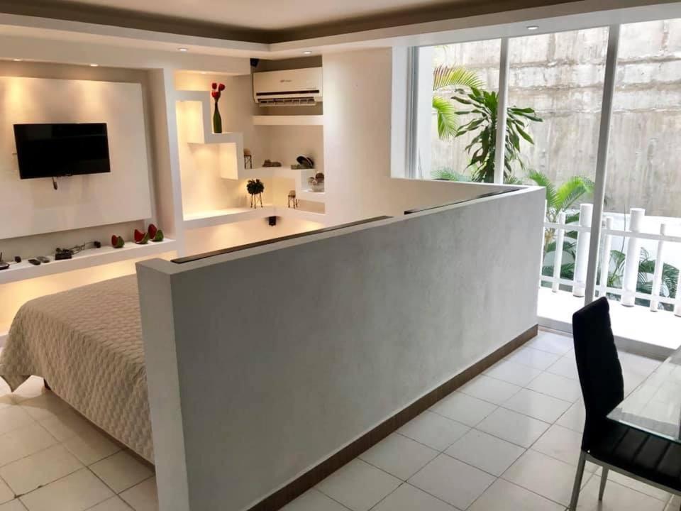 Sky Inn Acapulco Y Condominio Mediterrane Ngoại thất bức ảnh