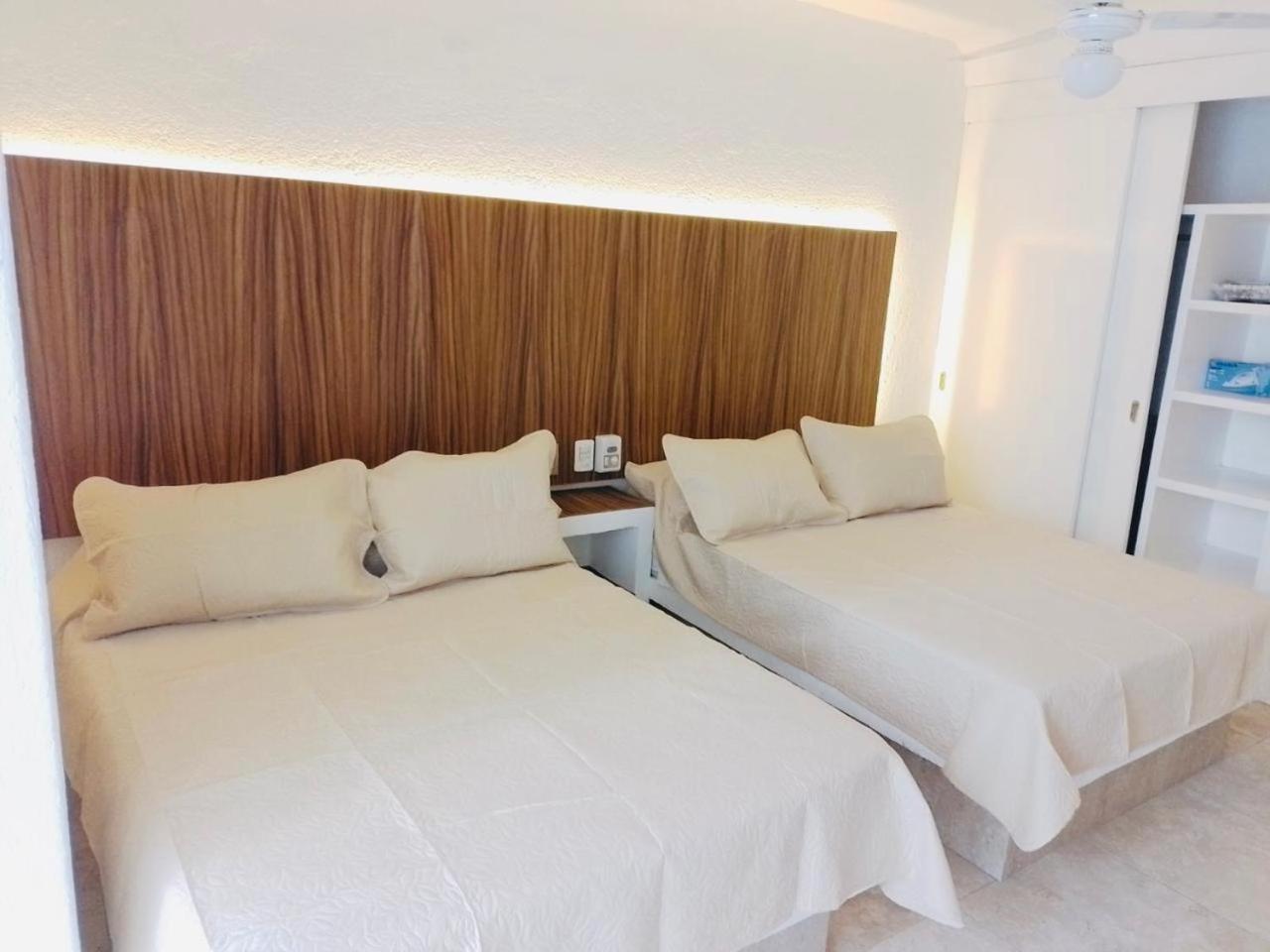 Sky Inn Acapulco Y Condominio Mediterrane Ngoại thất bức ảnh