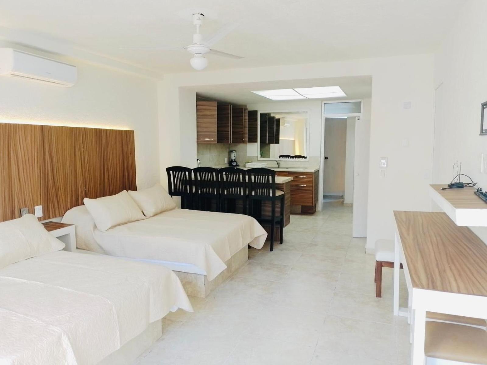Sky Inn Acapulco Y Condominio Mediterrane Ngoại thất bức ảnh